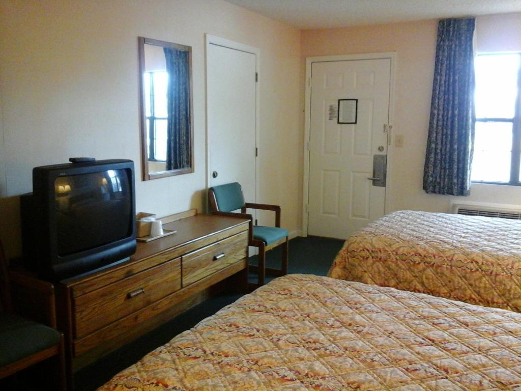 Royal Inn Cochran Extérieur photo
